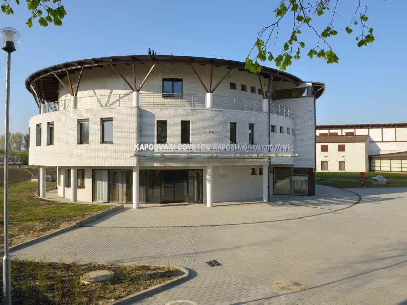 University of Kaposvár Diagnostics and Oncoradiology Institute 