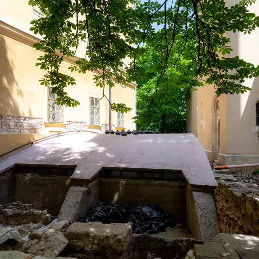 Veszprémi castle quarter 2 - St. George Chapel, Seminary, Körmendy House 