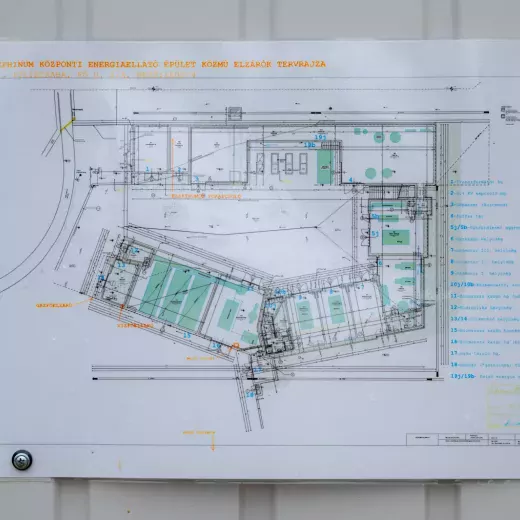 Korszerű energiaellátást biztosító épületet alakított ki Piliscsabán a LATEREX