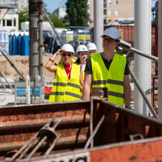 Terepen ismerkednek leendő hivatásukkal a LATEREX Junior Mérnök Program résztvevői